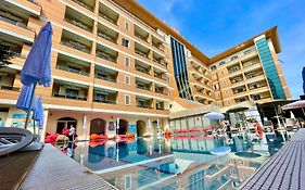 Amh Hotel Durres